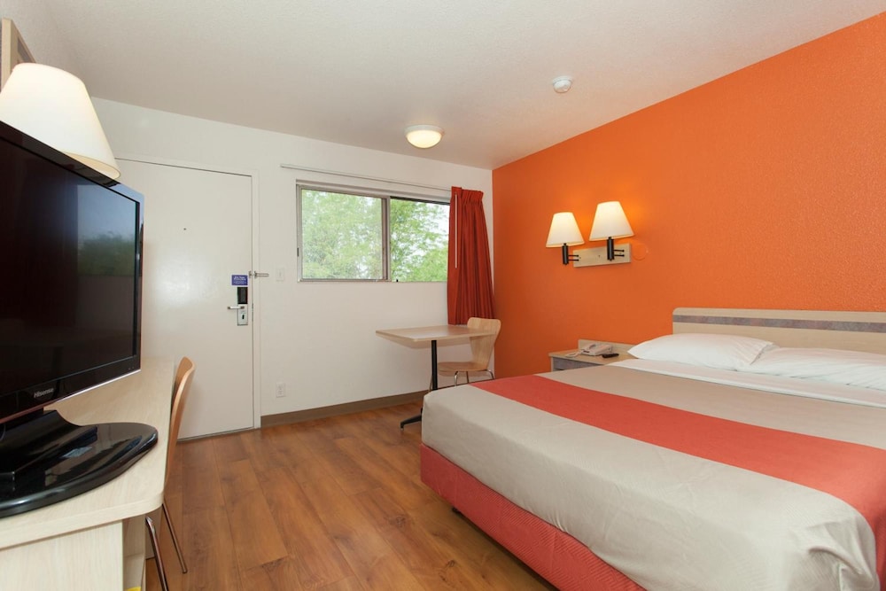 Motel 6 Davis - Sacramento Area 30/58