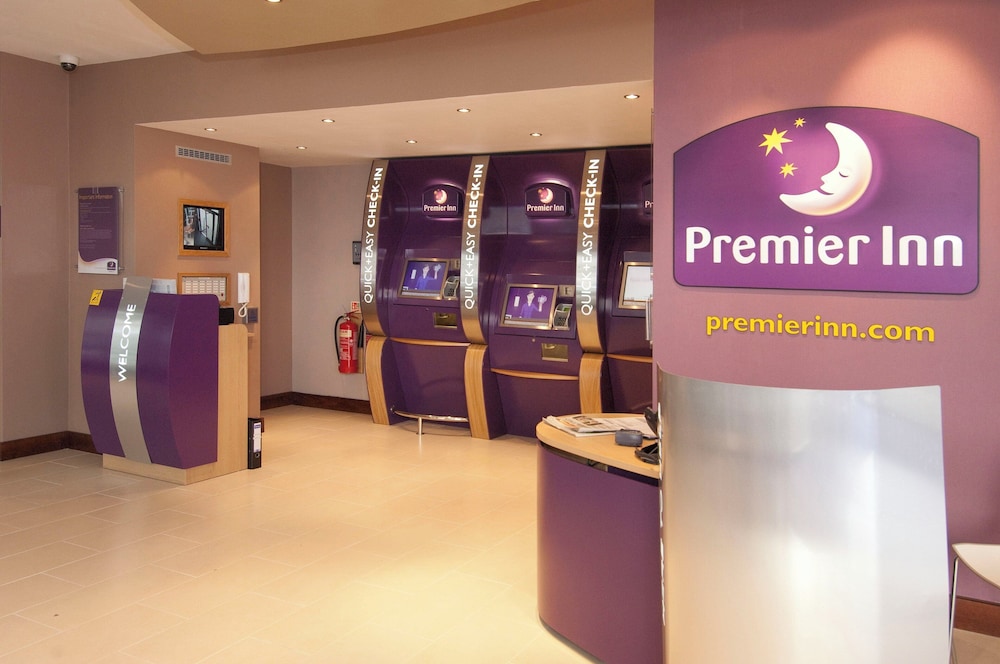 Premier Inn Cardiff City Centre Queen Street 33/60