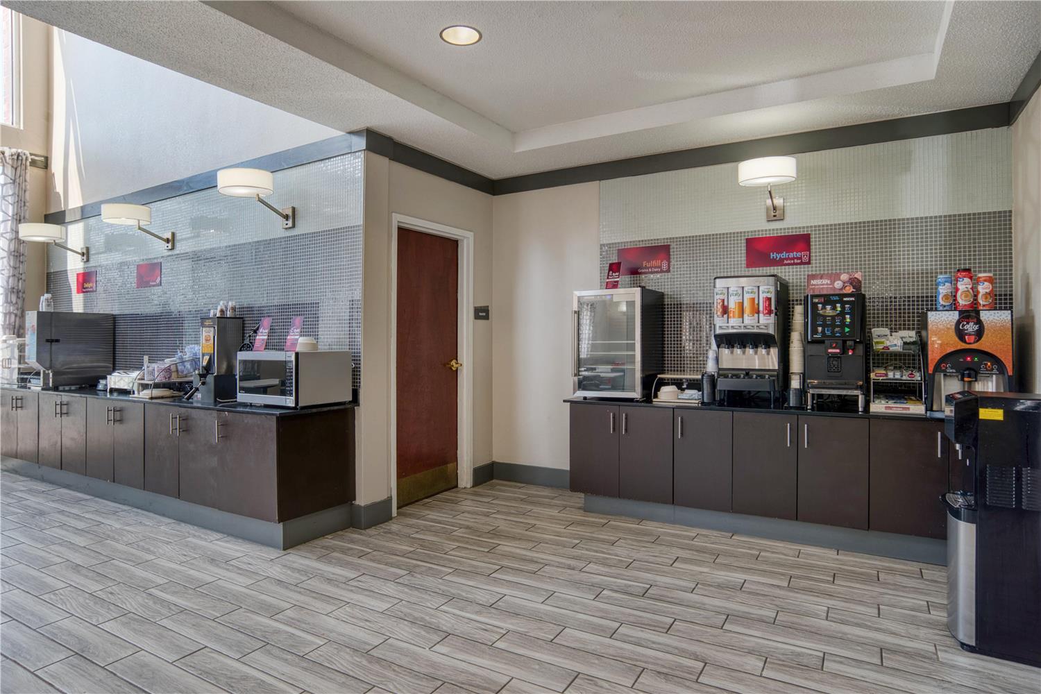 Best Western Plus Philadelphia-Choctaw Hotel and Suites 5/27