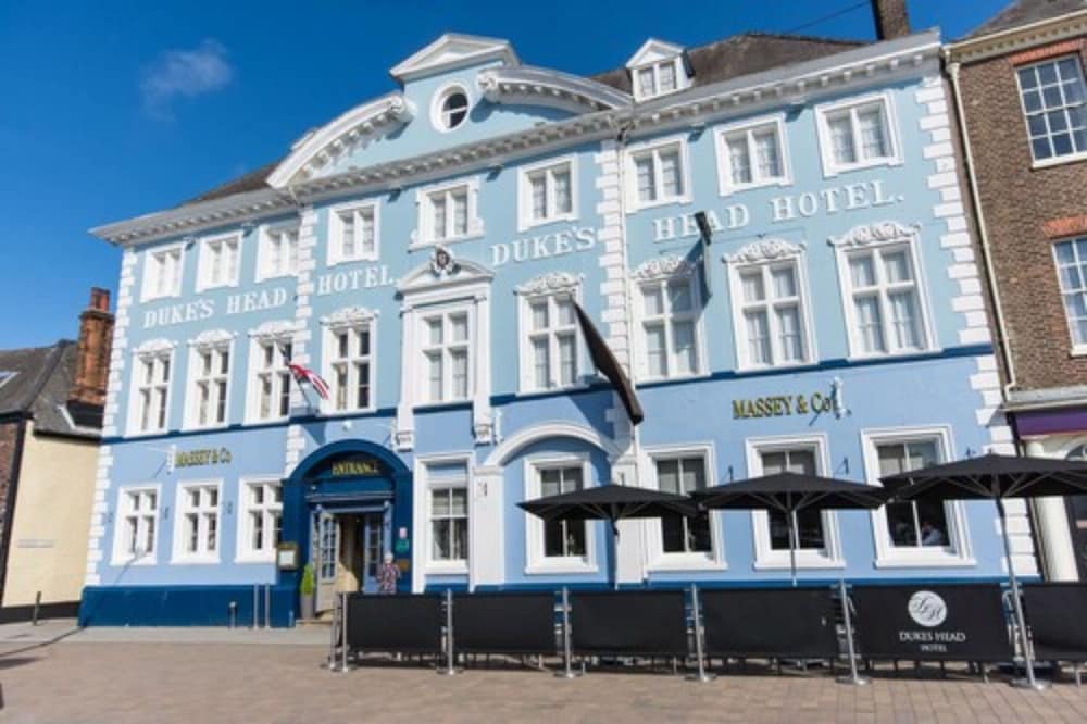 Dukes Head Hotel 3/94