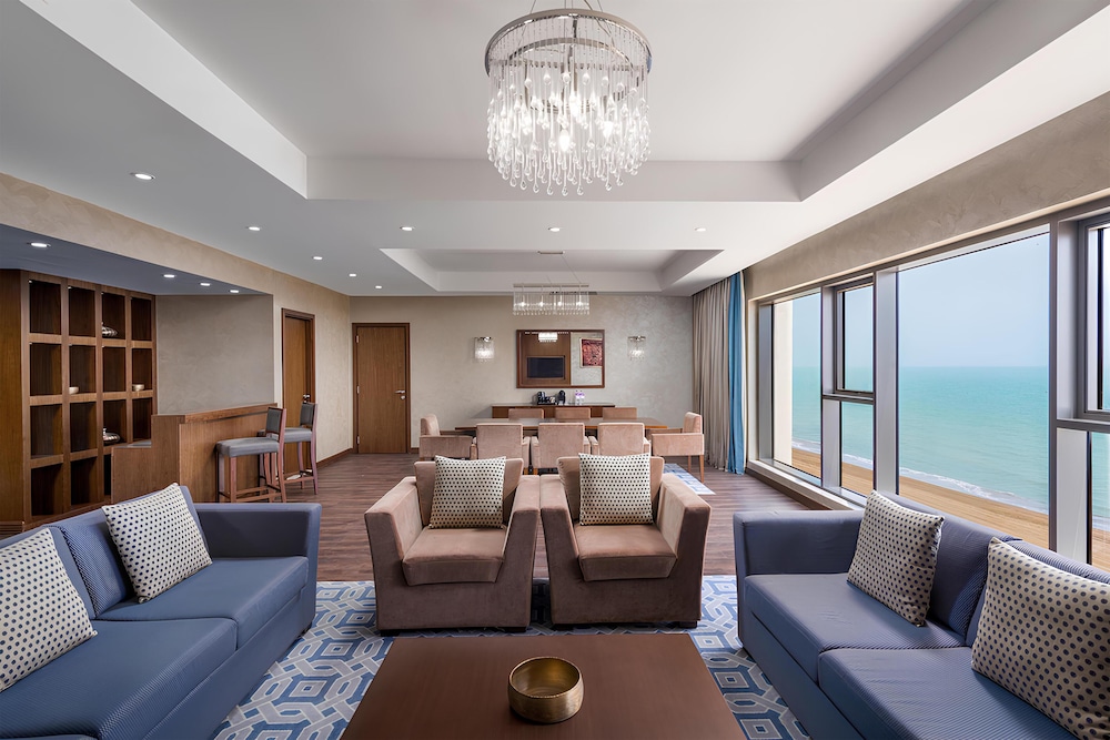 RADISSON BLU HOTEL, SOHAR 47/72