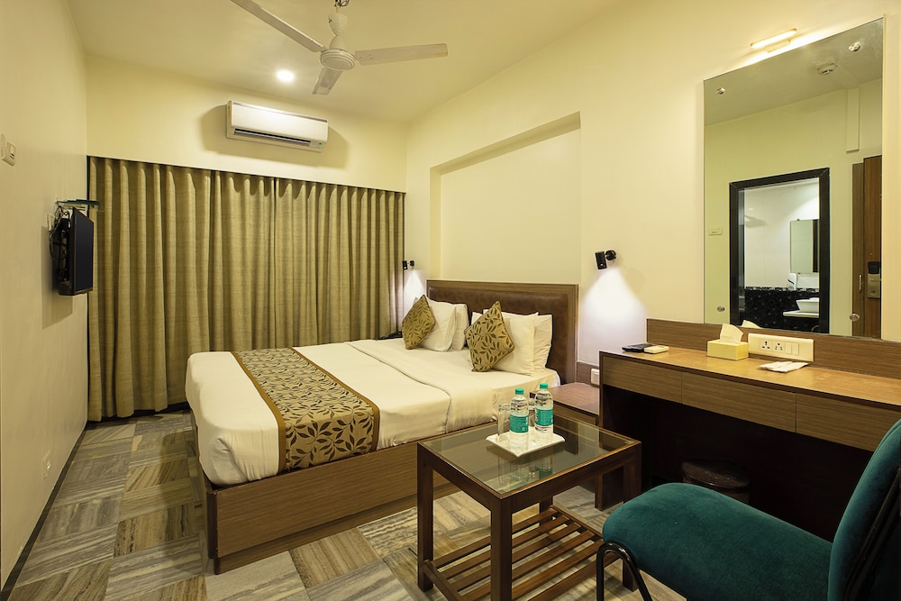 HOTEL AVON RUBY 33/54