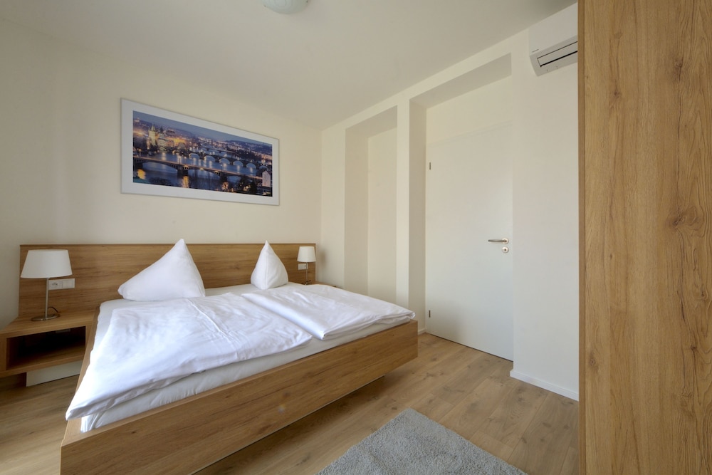 Downtown Suites Belohorska 20/69