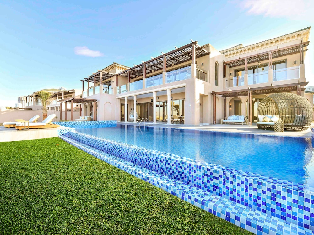 Royal Saray Resort in MANAMA