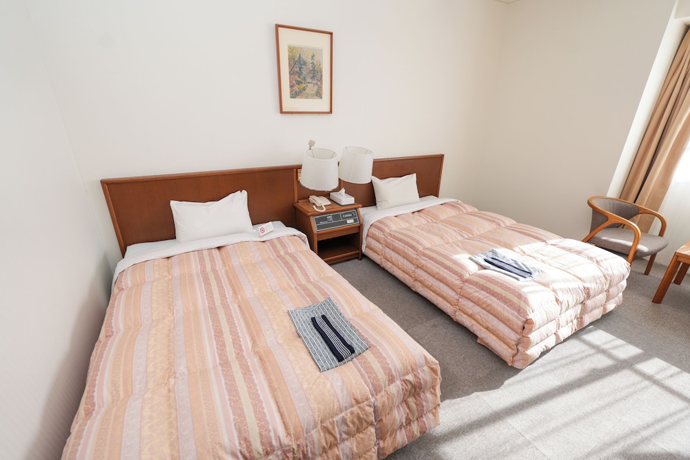 Tendo Central Hotel 20/57