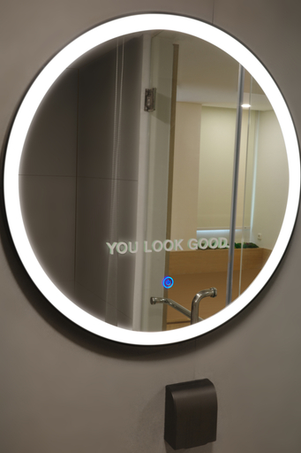 Una Hotel 5/11