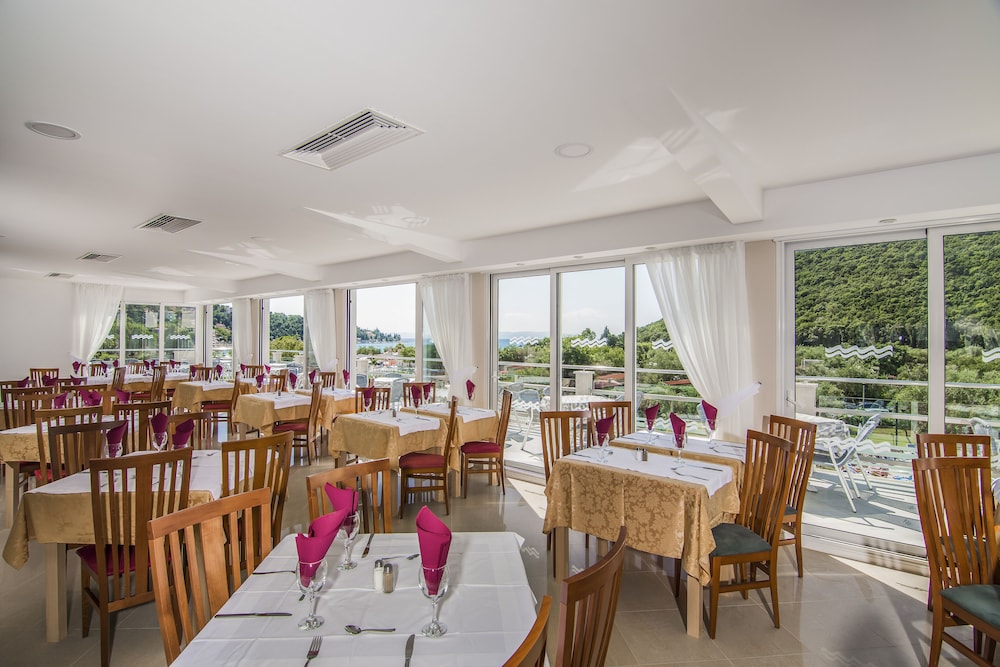 Maslinica Hedera Hotel 34/48