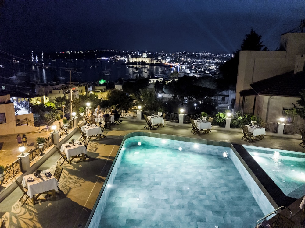 Manzara Boutique Hotel 35/71