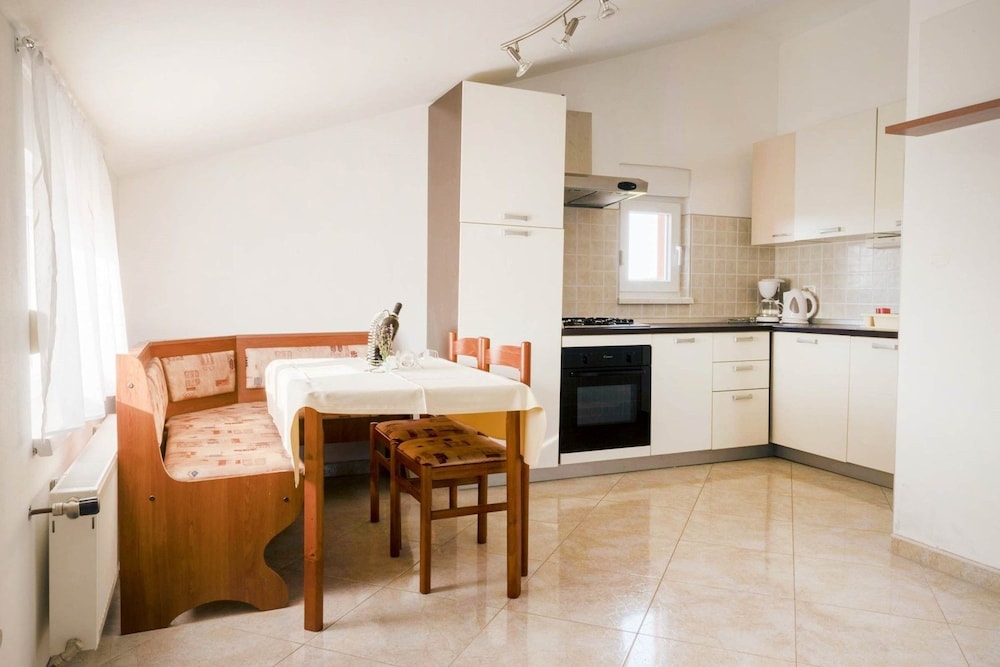 Apartments Ana Pula [VR] 36/61