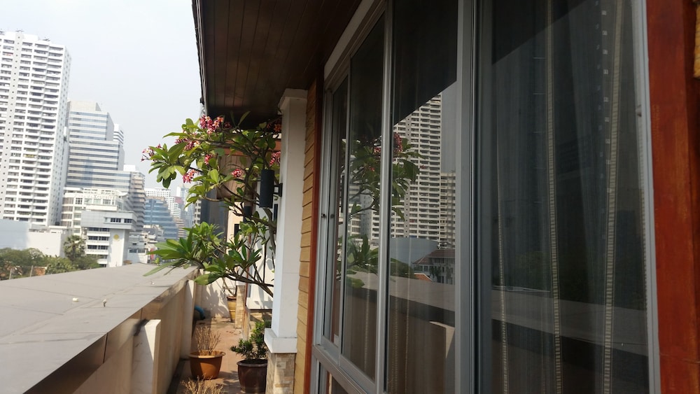 W 21 Hotel Bangkok 8/50
