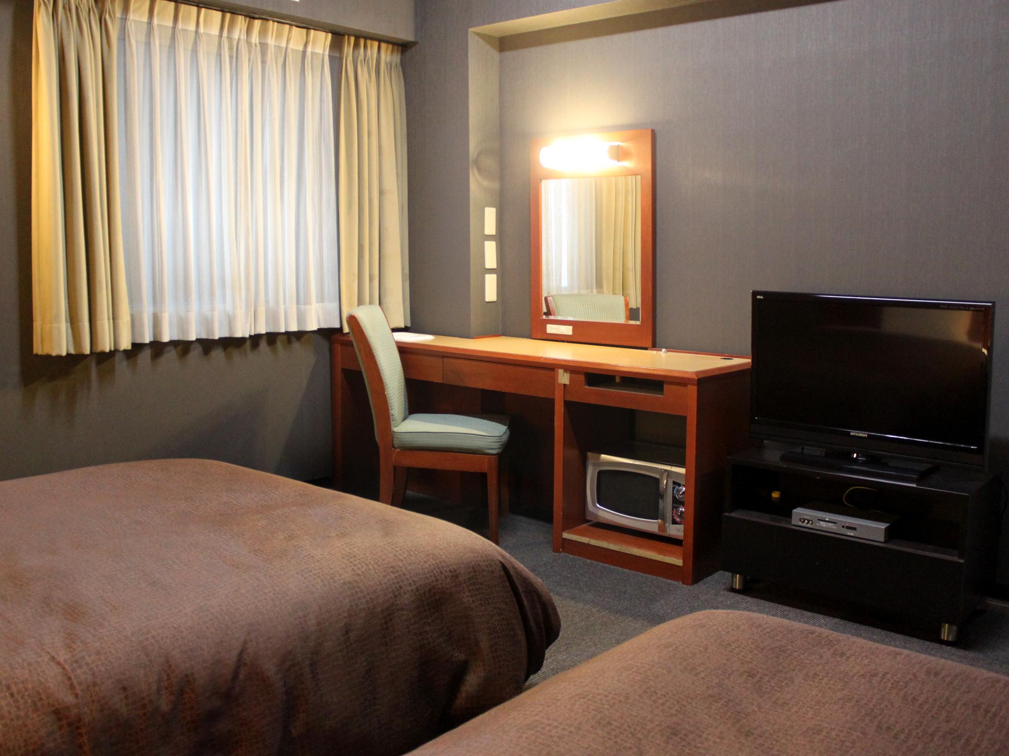Semi Room, 2 Semi Double Beds