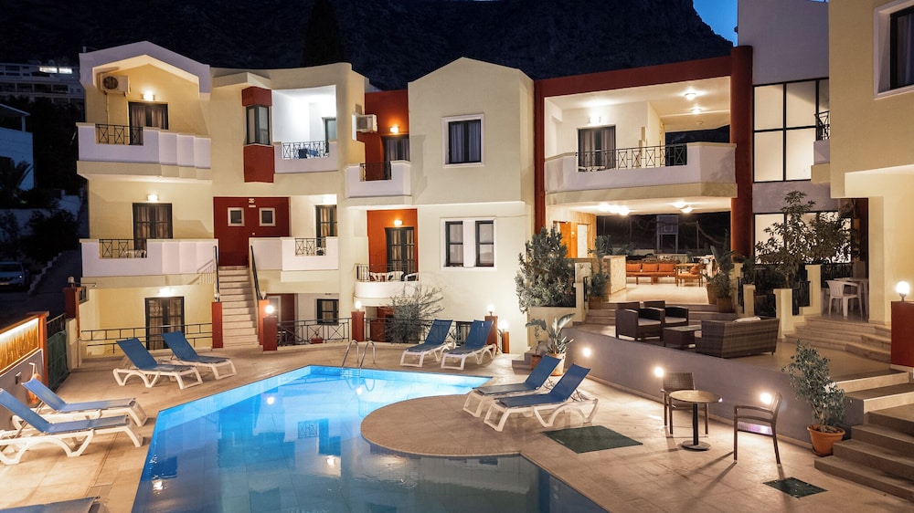 Ariadni Palace 4/60