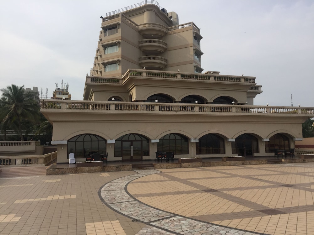 The Gateway Hotel Beach Road Viskhapatnam 30/32