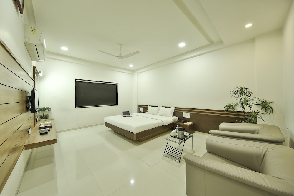 Radhe Upavan Resort 18/50
