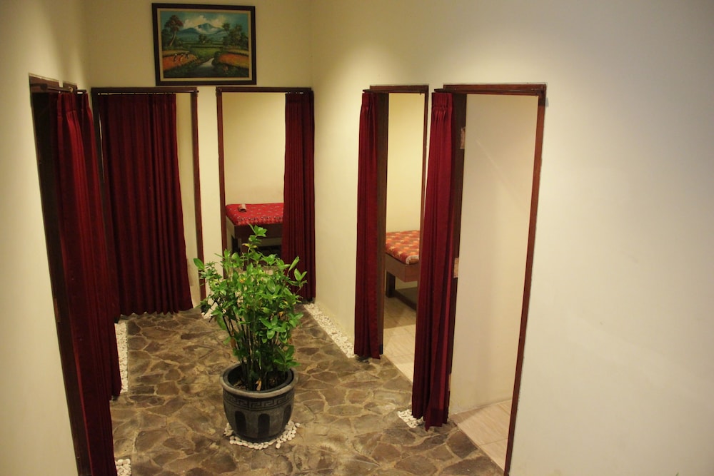 Aria Gajayana Hotel 34/58