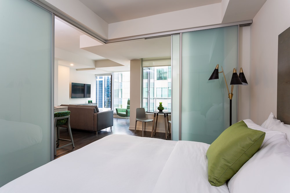 1 BEDROOM, PREMIUM, BALCONY