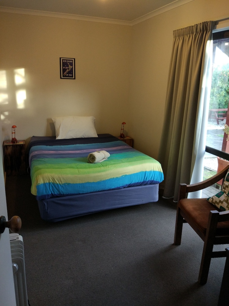 Tasman Bay Backpackers 21/50