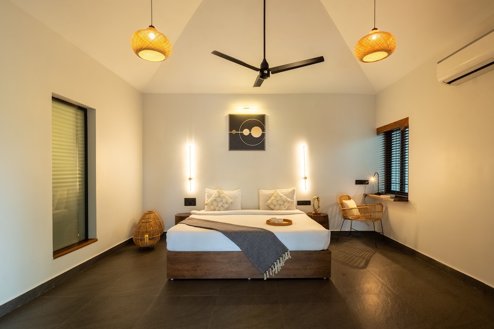 C'roque Beach Resort 14/50