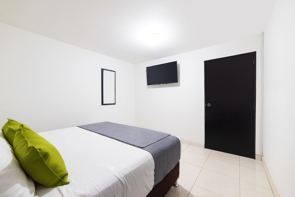 Economy, Single, Single Bed