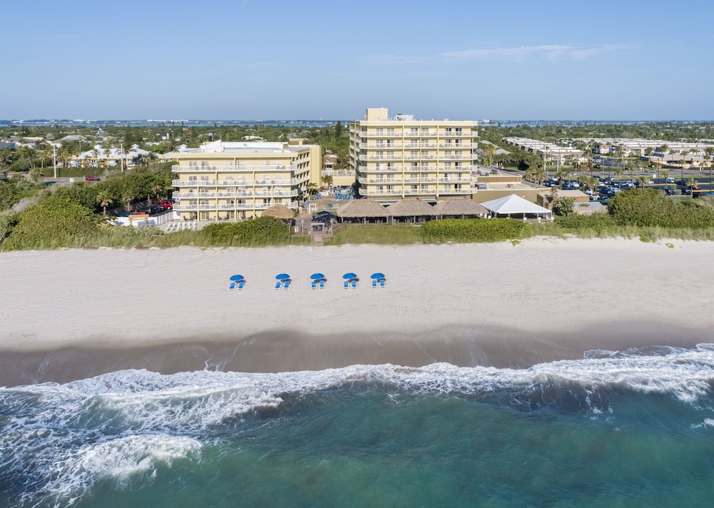 CROWNE PLAZA MELBOURNE OCEANFRONT 71/79