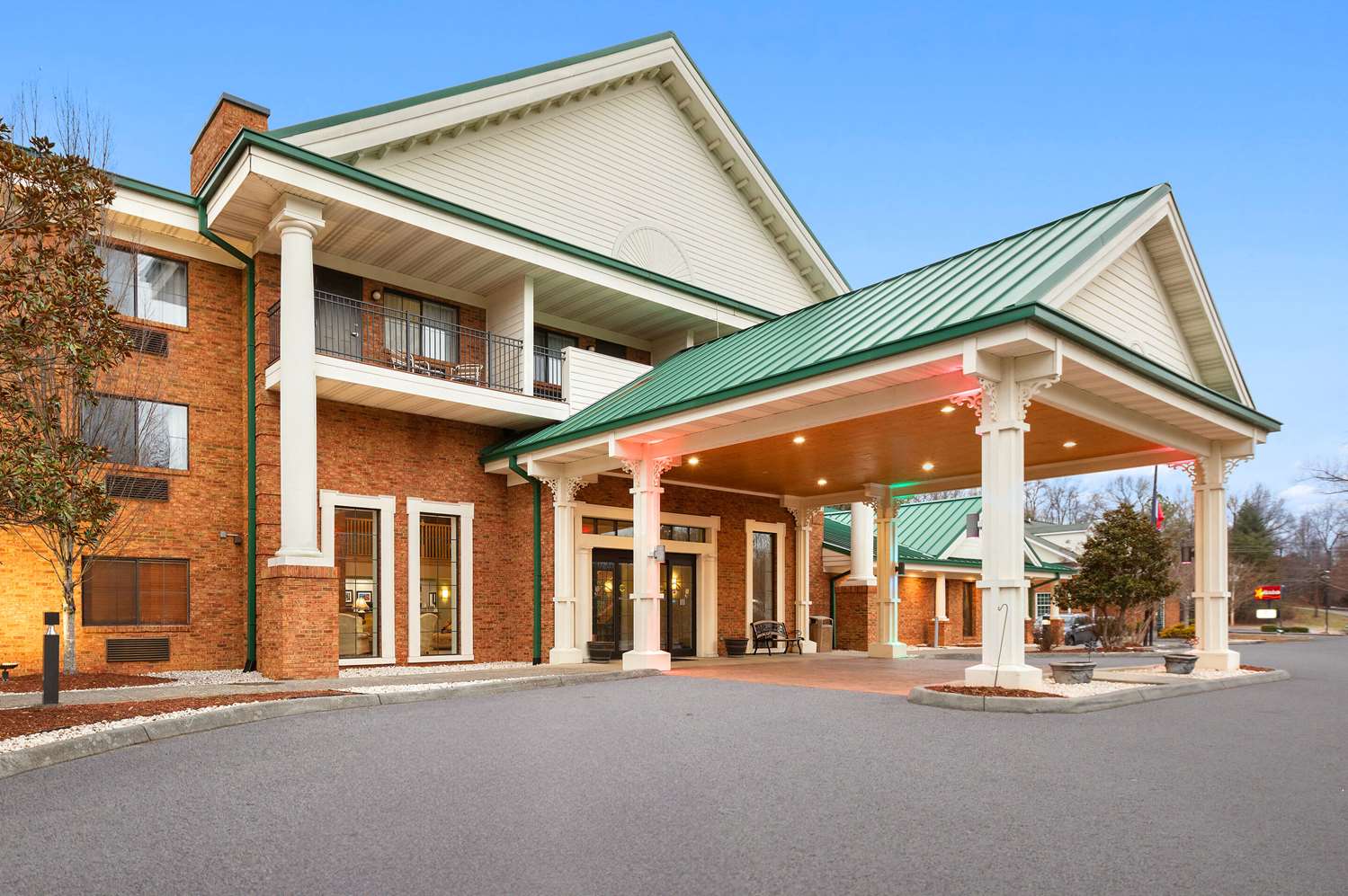 Country Inn & Suites by Radisson, Jonesborough-Johnson City West, TN 2/11