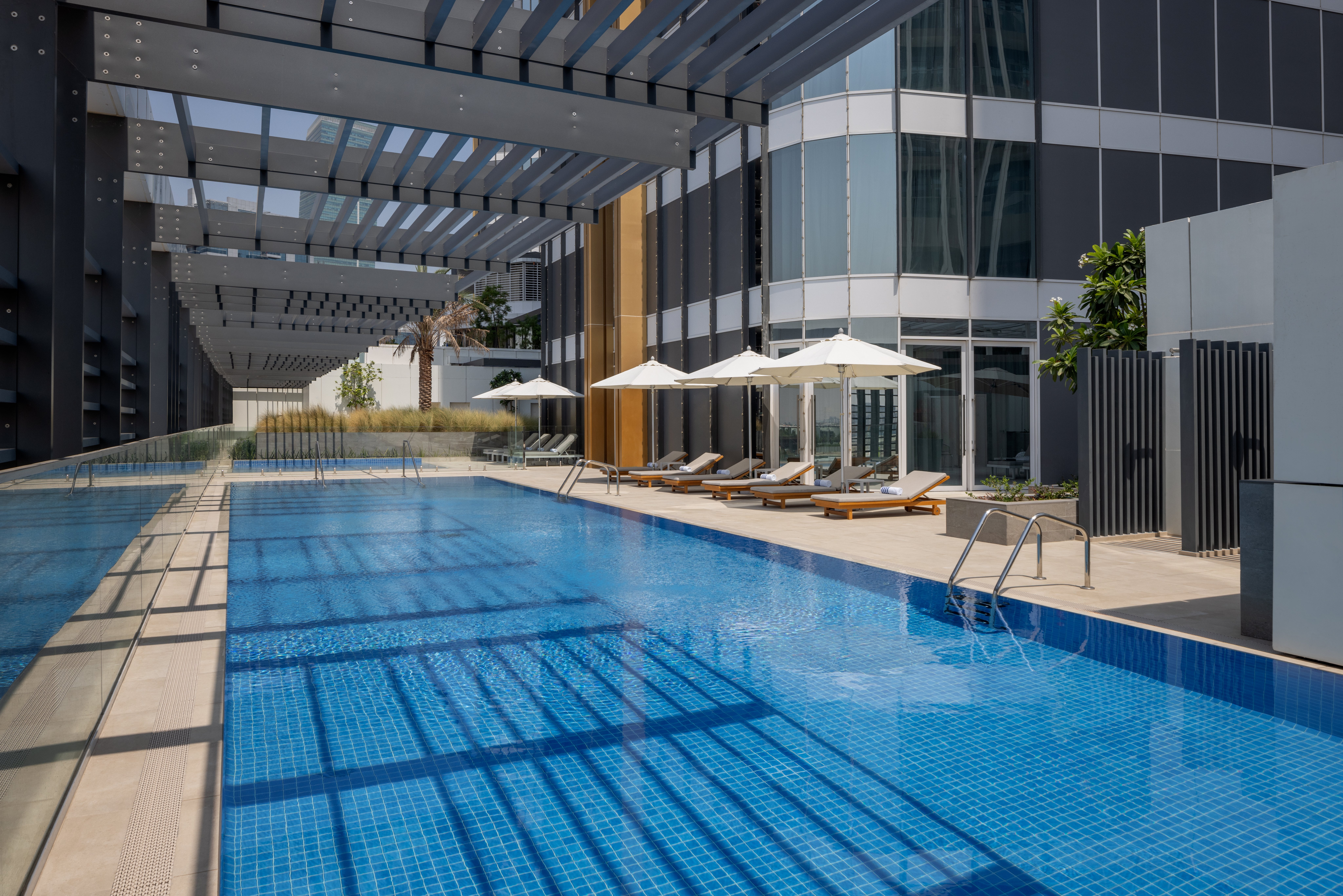 Staybridge Suites Dubai Business Bay 28/53