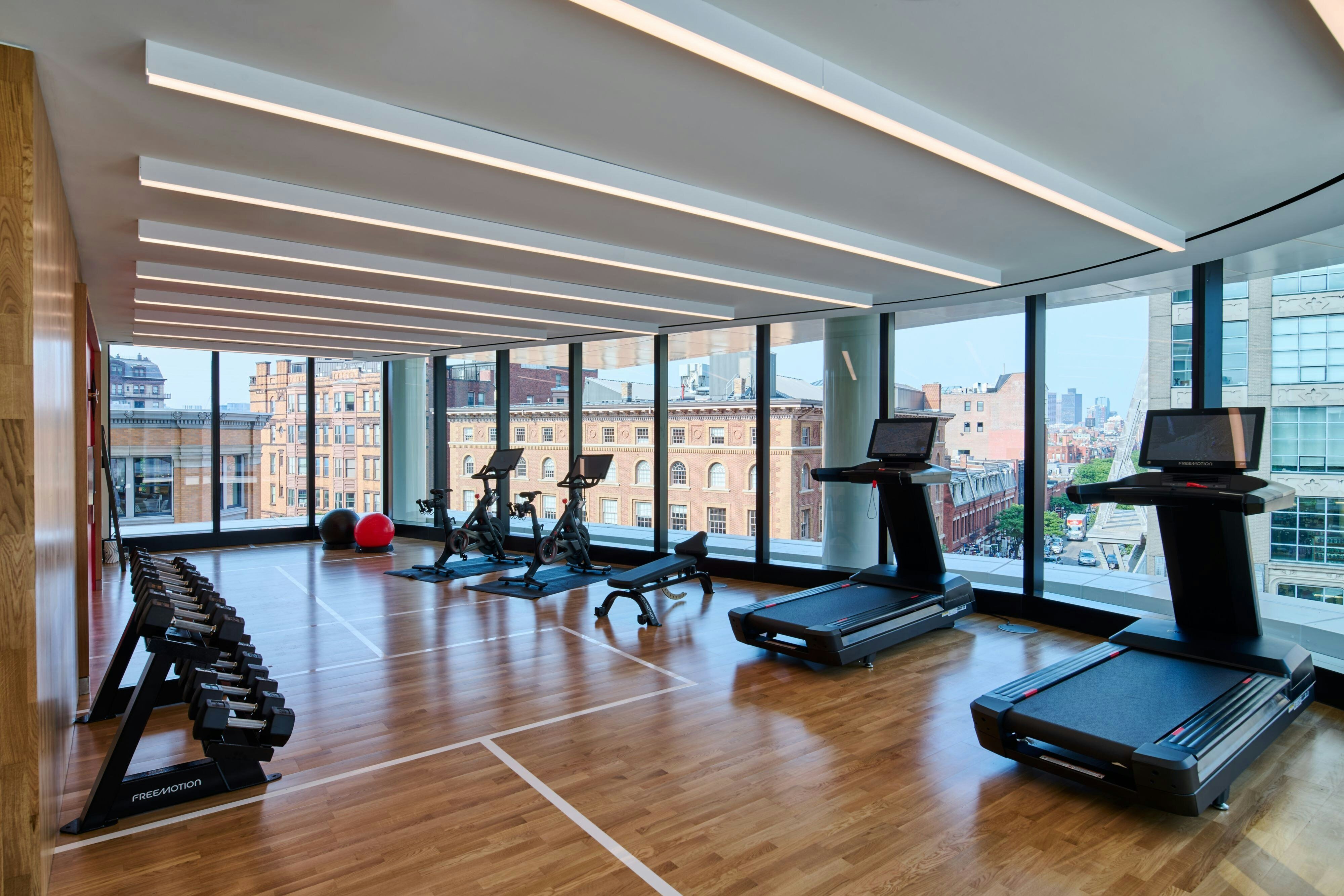 citizenM Boston Back Bay 10/31