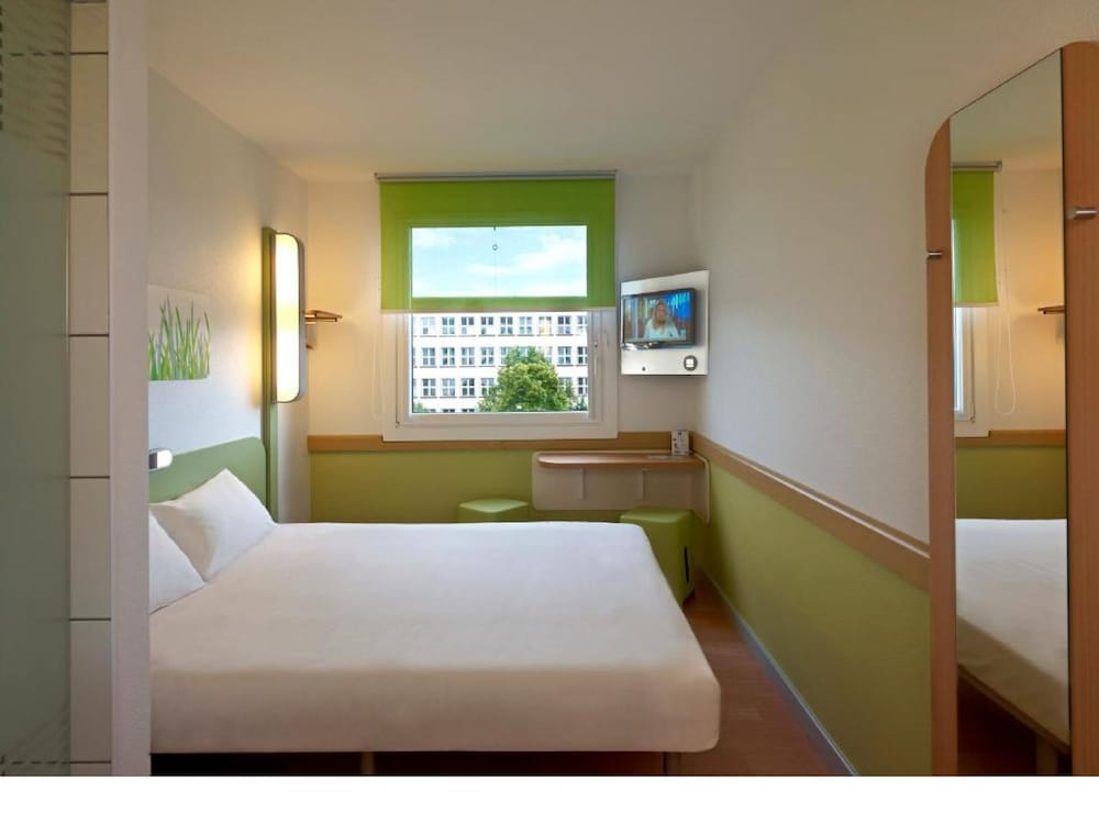 Ibis Budget Warszawa Reduta 17/54