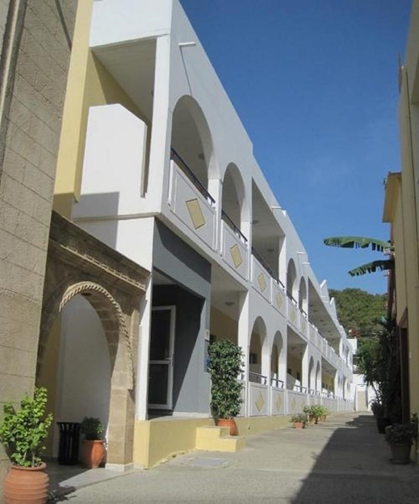 Stegna Star Apartments in Archangelos