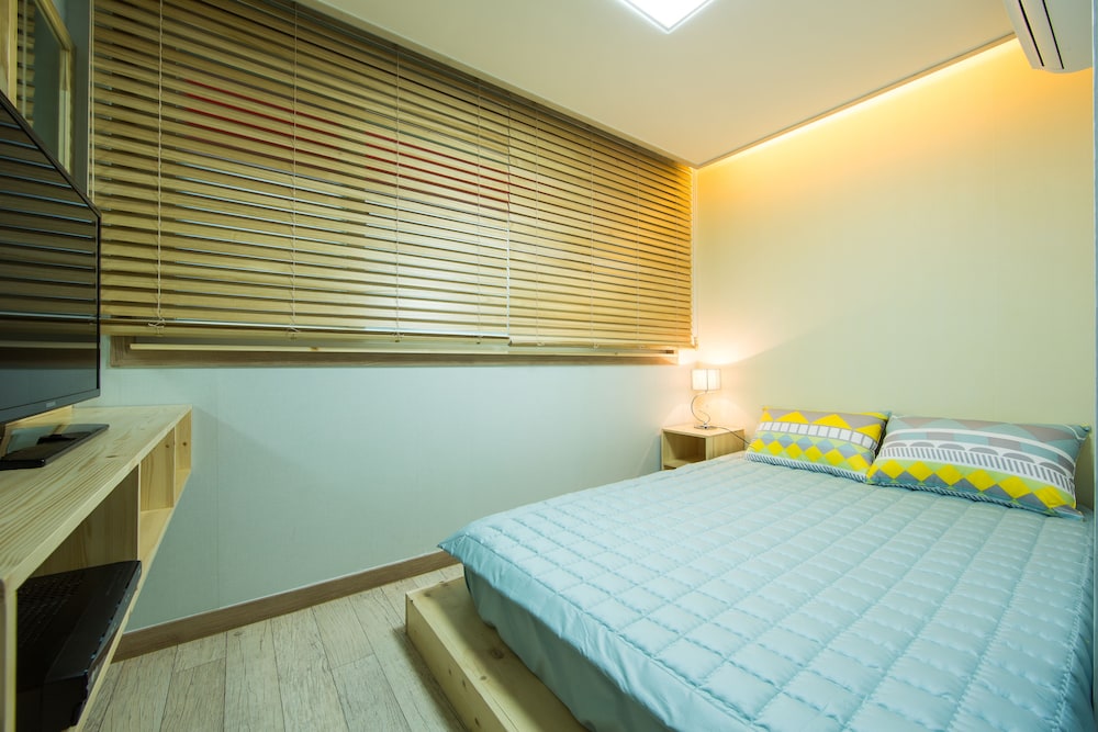 ECONOMY, DOUBLE BED