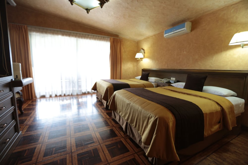 Junior Suite, 2 Double Beds