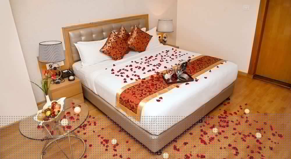 Golden Tulip Westlands Nairobi 30/75