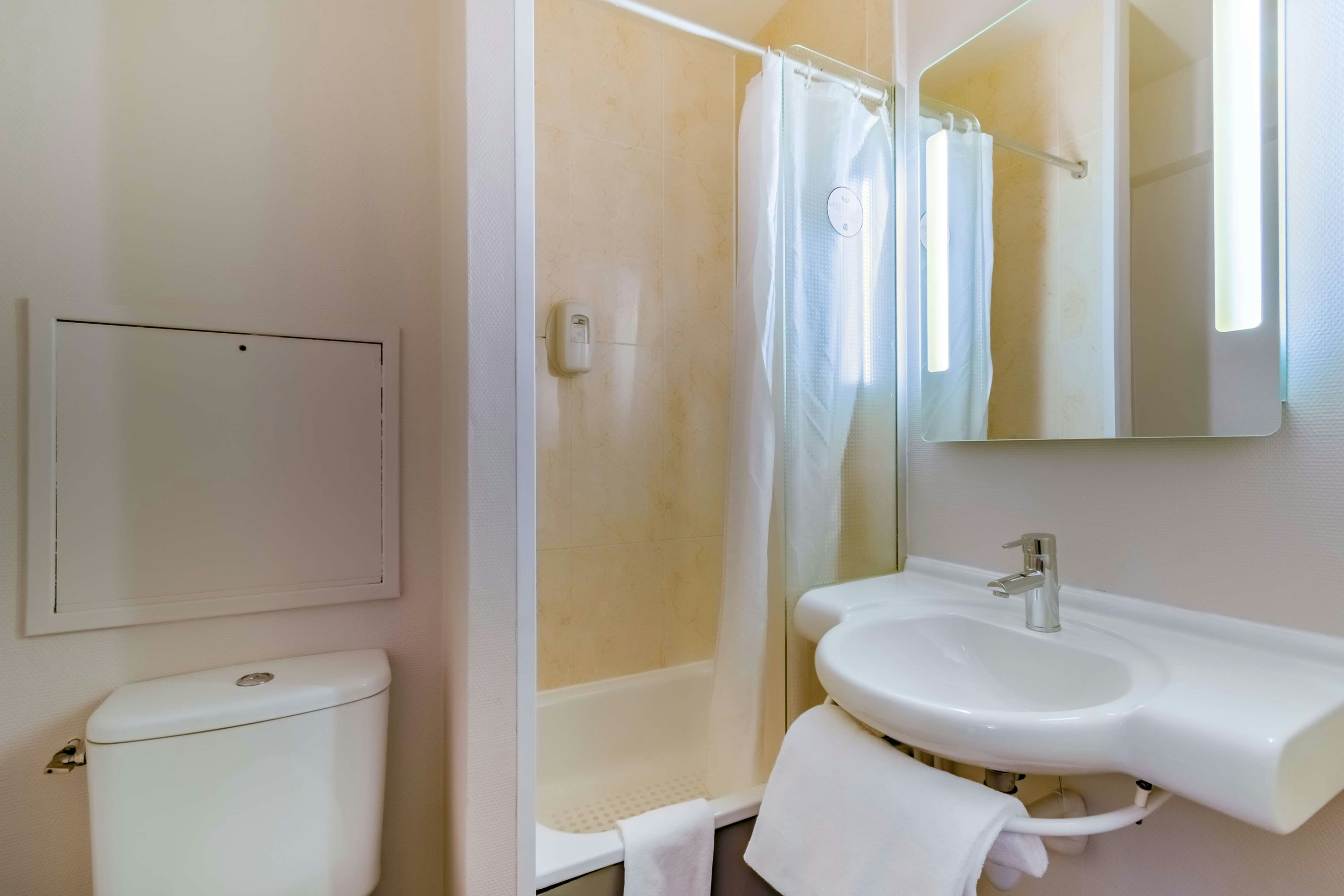B&B Hotel Marseille La Valentine 26/26