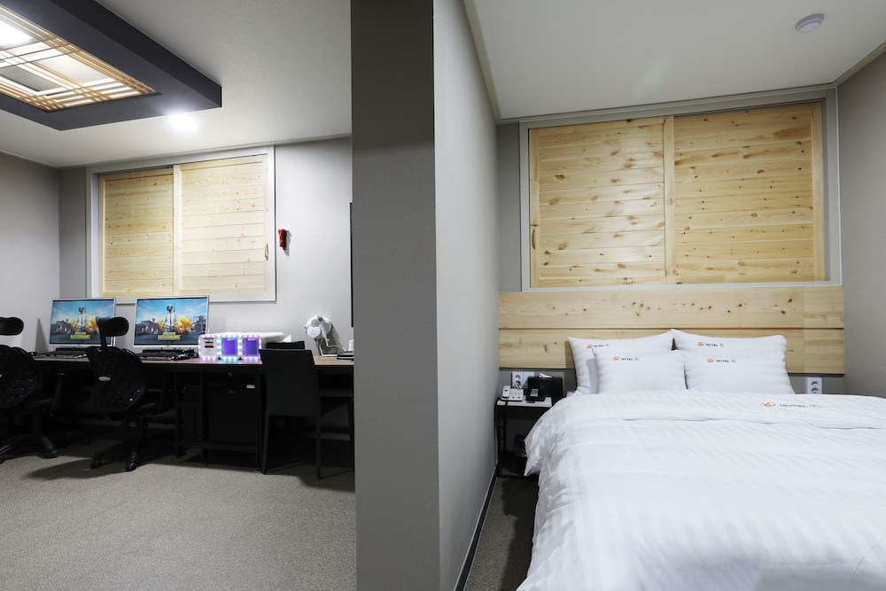 Hotel K 14/29