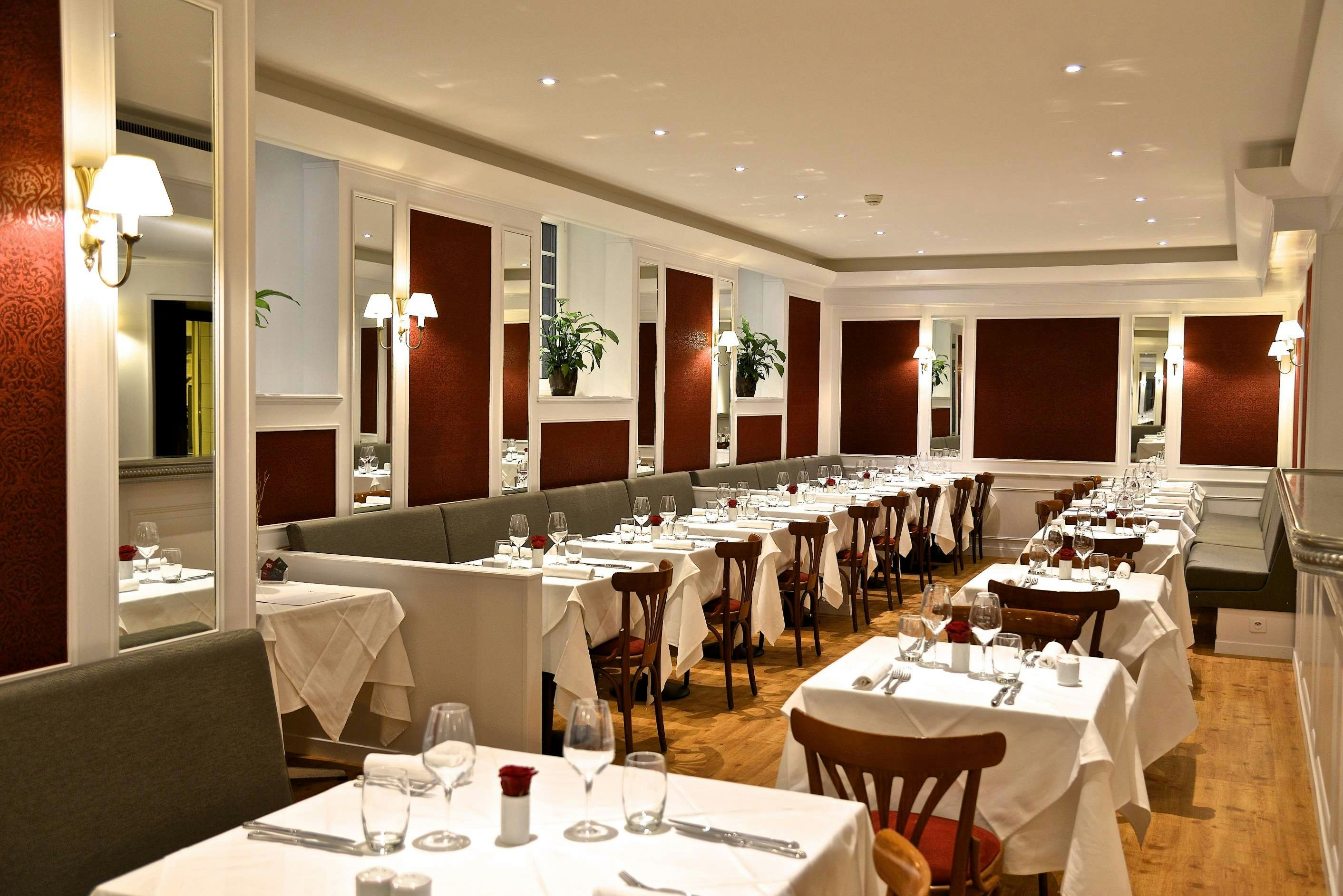 Carlton Lausanne Boutique Hotel 33/47