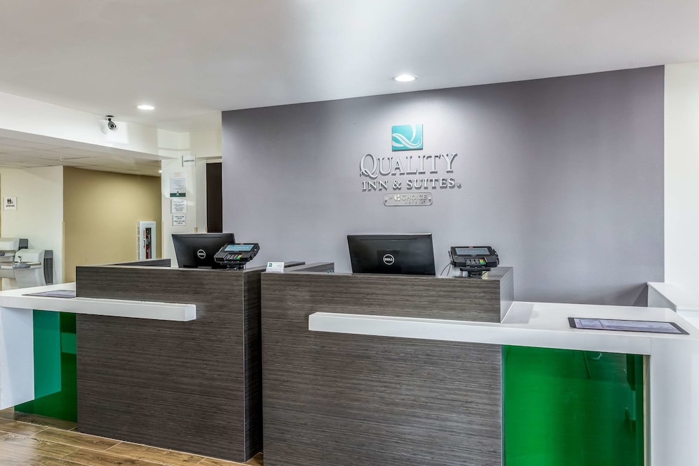 Quality Inn and Suites El Paso I-10 9/43