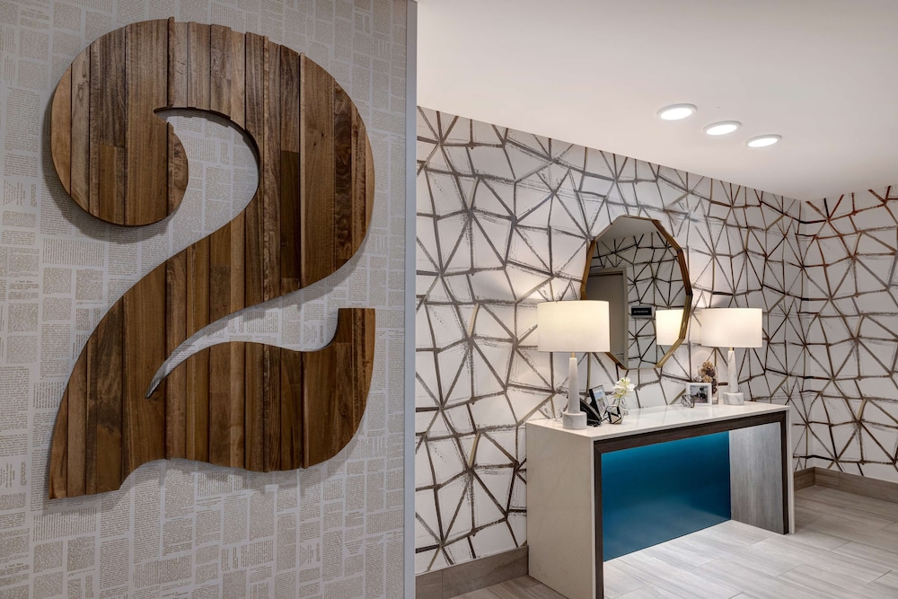 Home2 Suites by Hilton Blythewood SC 27/67