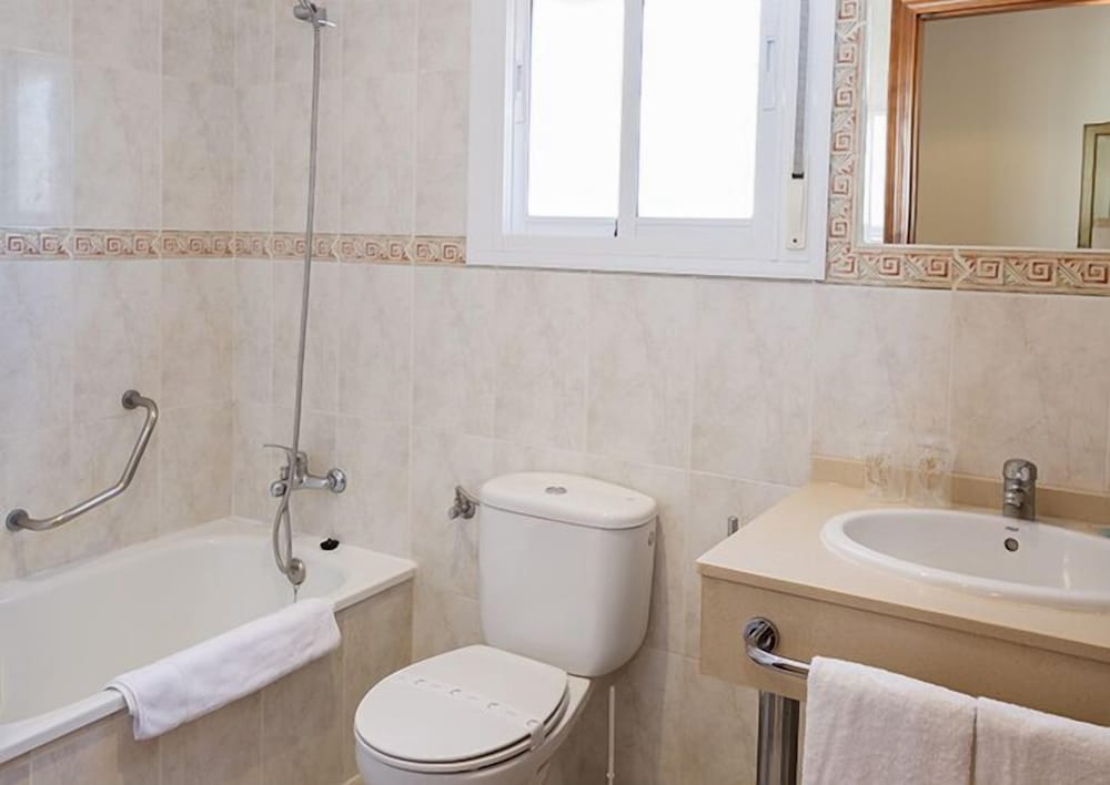 Hotel Mare Estepona 49/50