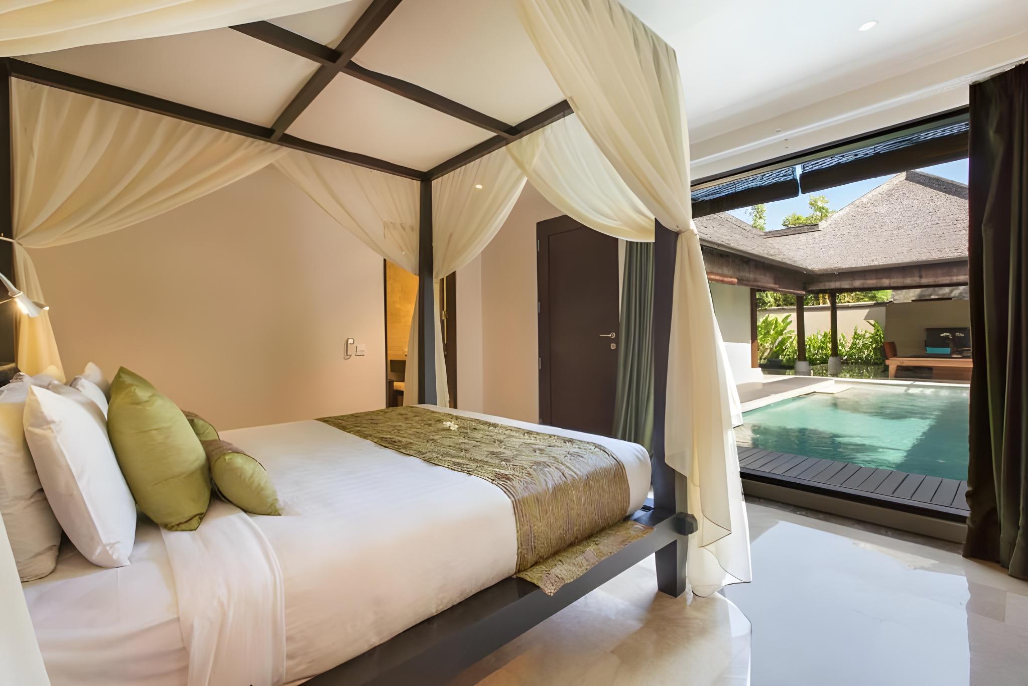 Bamboo, Villa