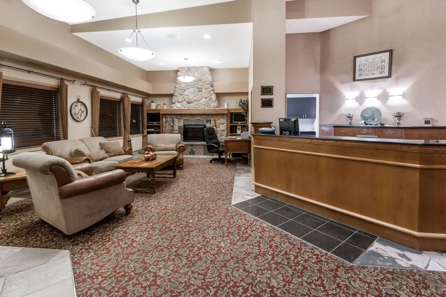 Stony Plain Inn & Suites 25/44