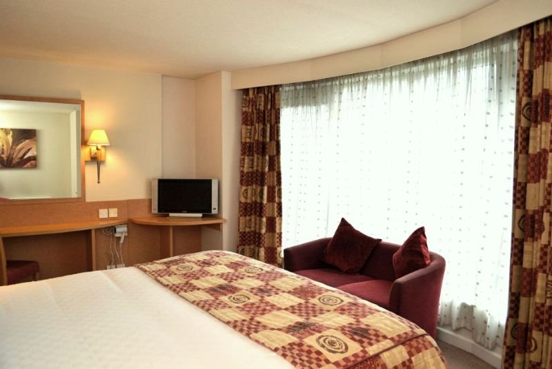 Travelodge Derby Cricket Ground 6/15