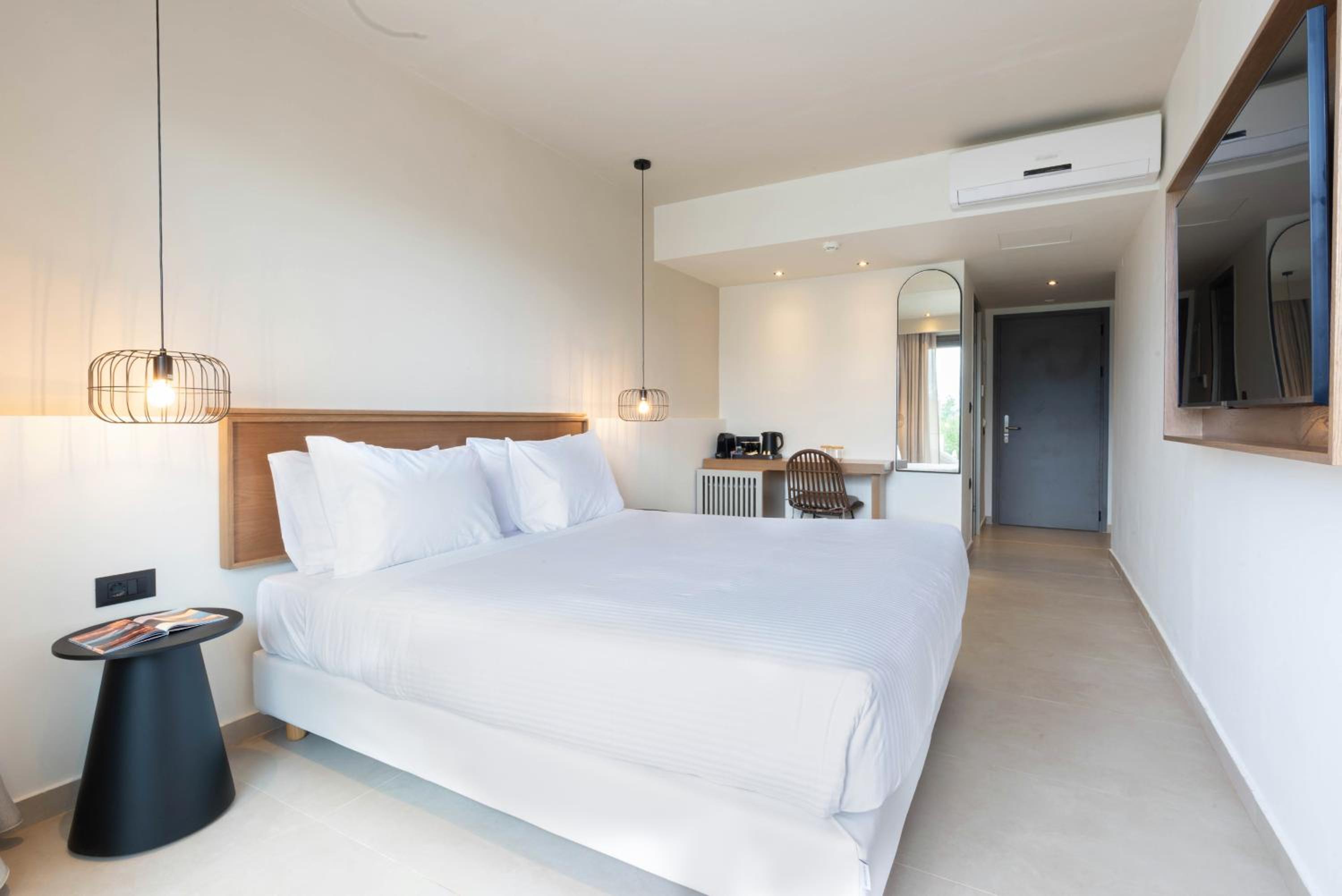 Premium, Junior Suite, Sea View, Private Pool, Iolida Corfu Resort & Spa by Smile Hotels 8/10
