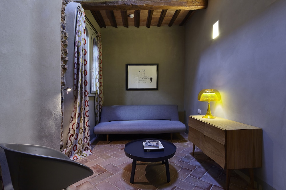 Palazzetto Rosso Hotel 55/74