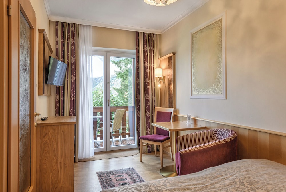 Hotel Alpenblick 25/79