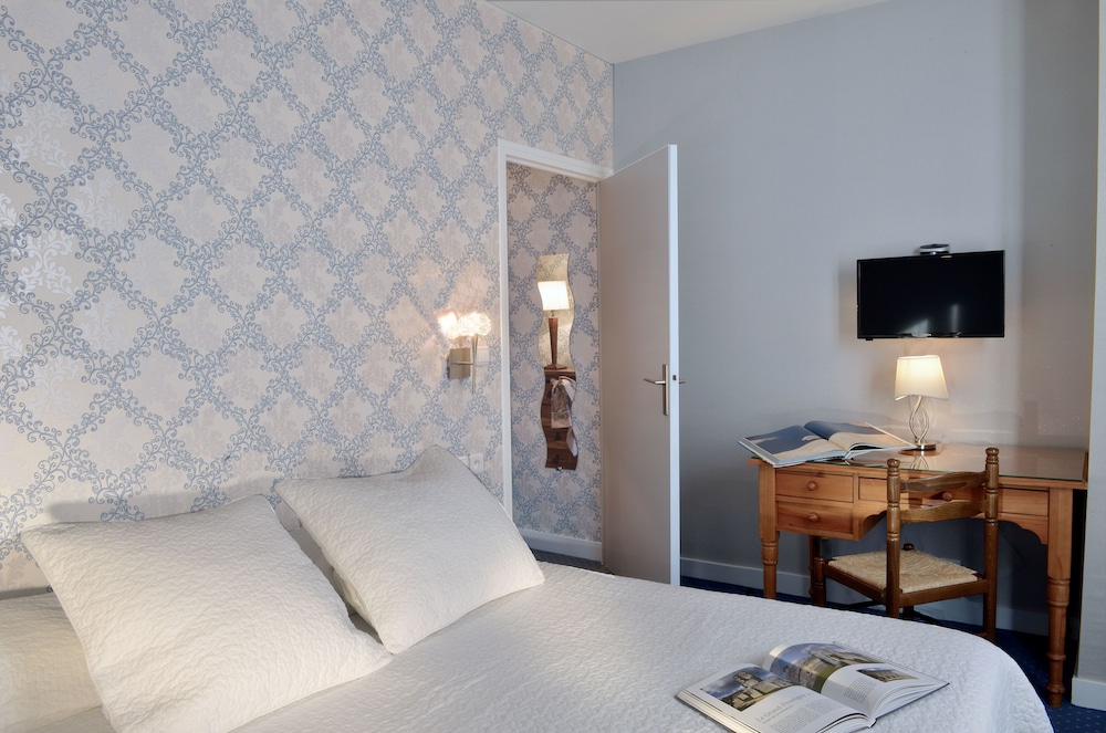 Hotel Du Manoir 23/32