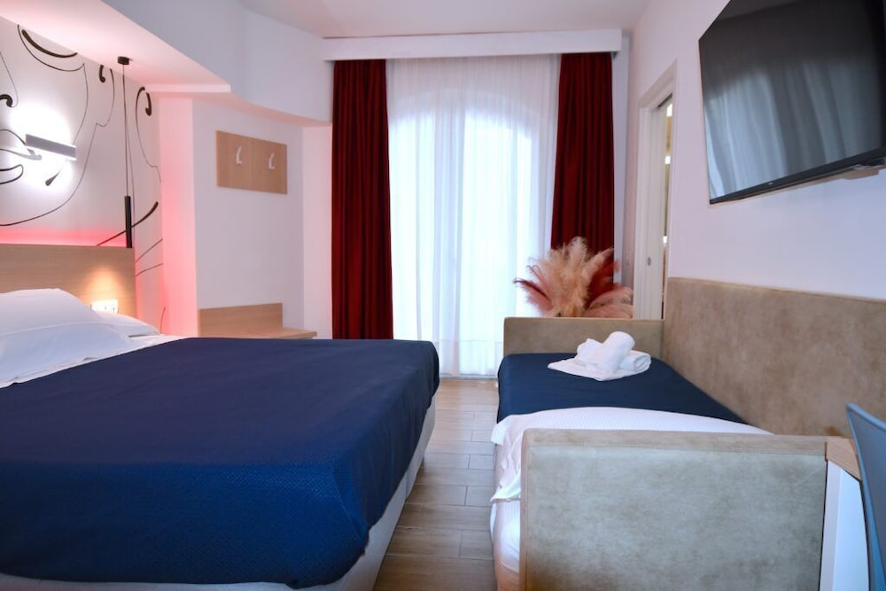 Bajamar Beach Hotel 15/49