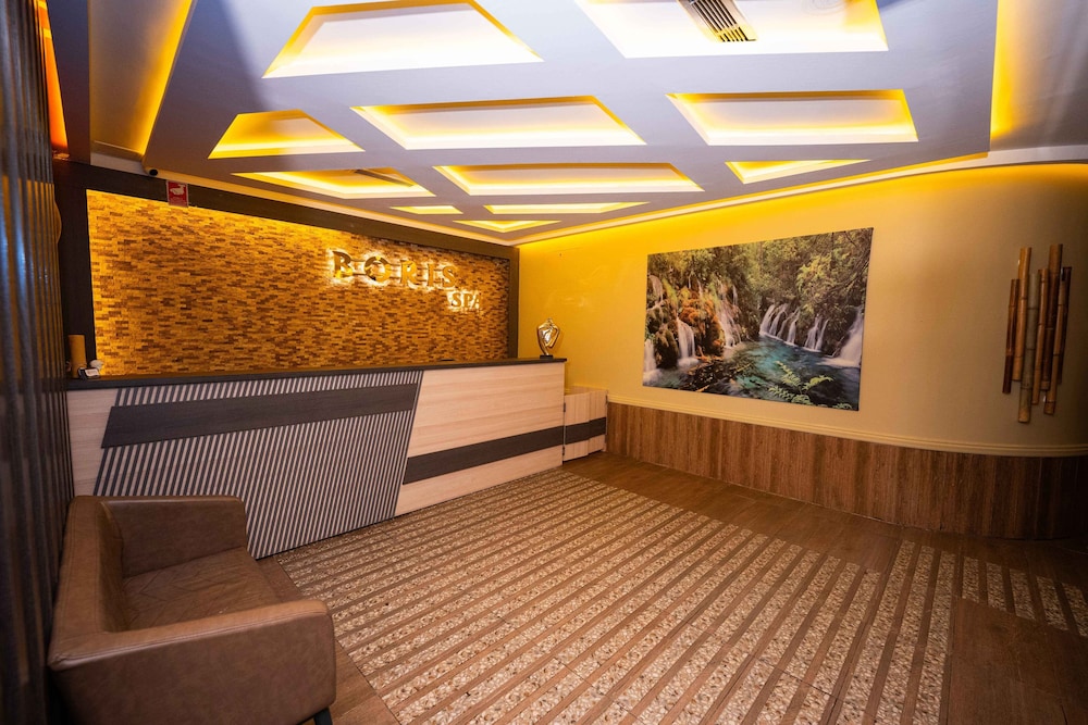 Comfort Hotel Haramidere 7/50