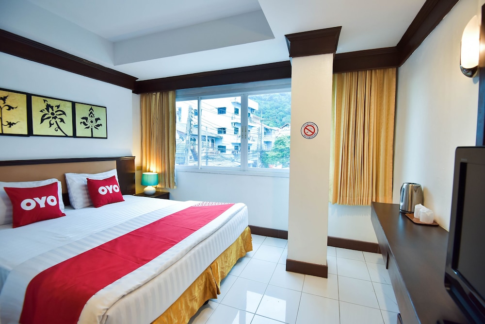 OYO 389 Sira Boutique Residence Phuket 7/28