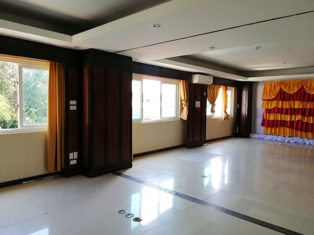 Boracay Mandarin Island Hotel 38/67