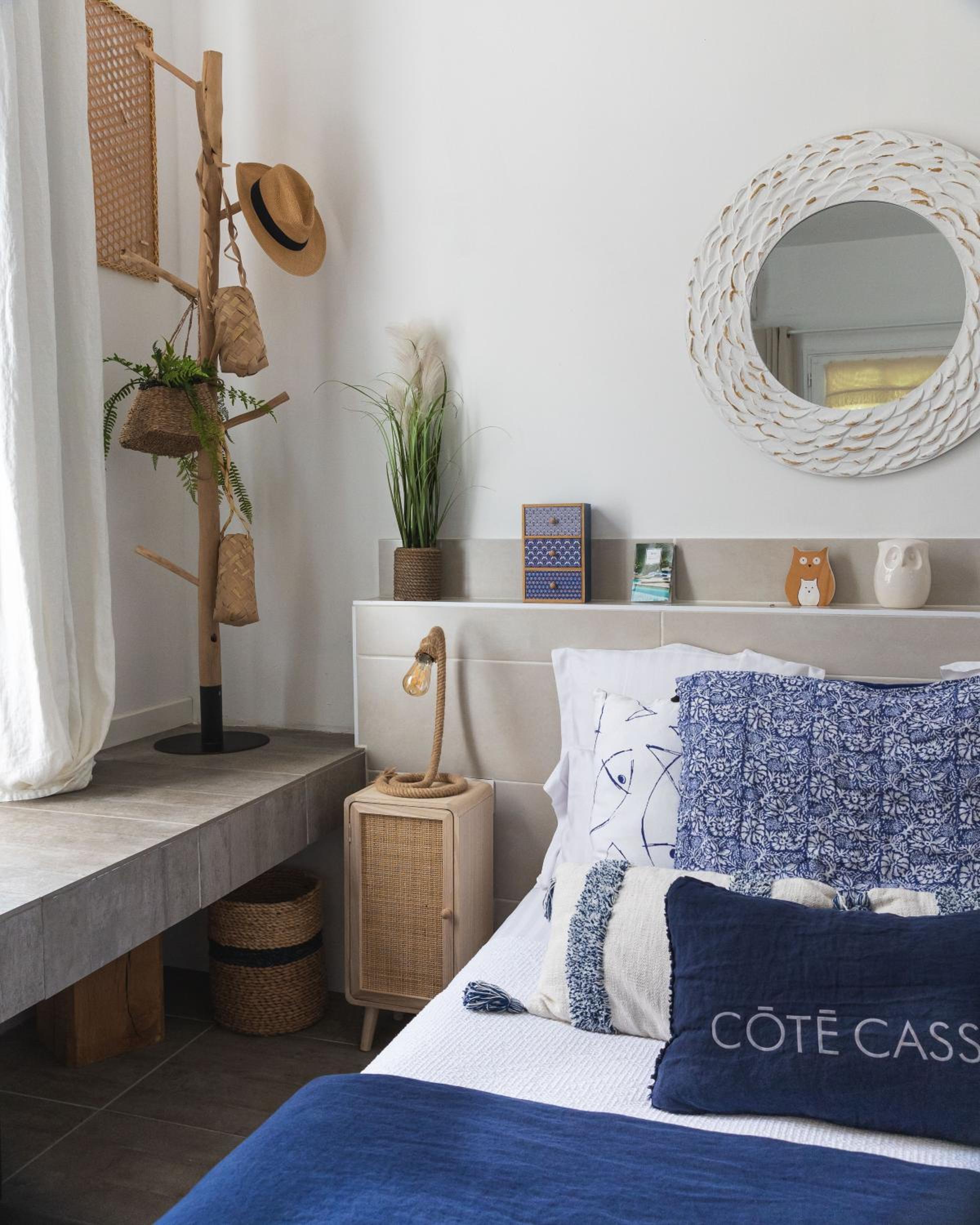 Adjoining, Double Bed, Garden View